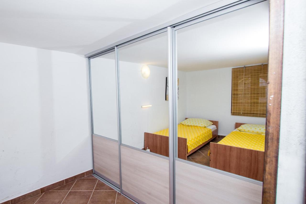 Apartmani Alic 希贝尼克 外观 照片