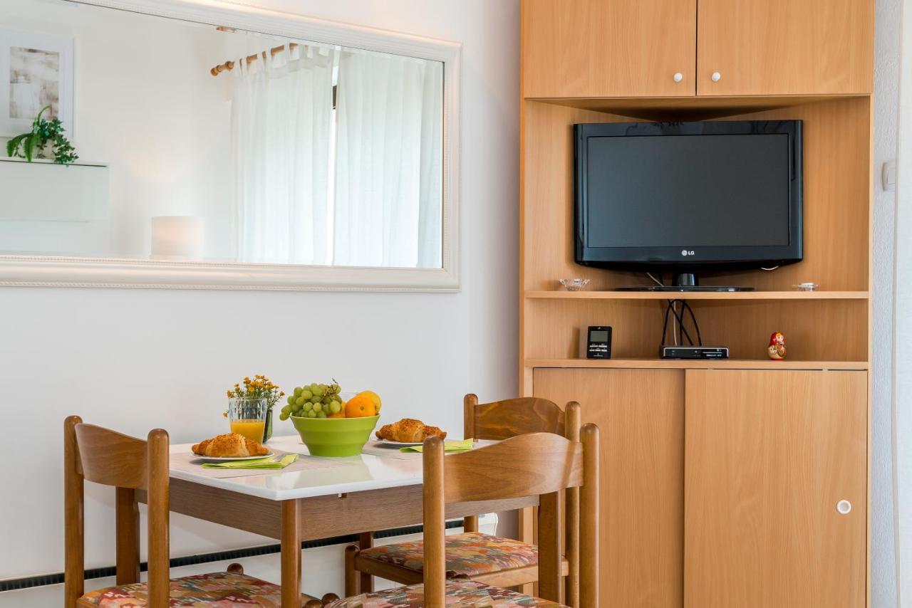 Apartmani Alic 希贝尼克 外观 照片